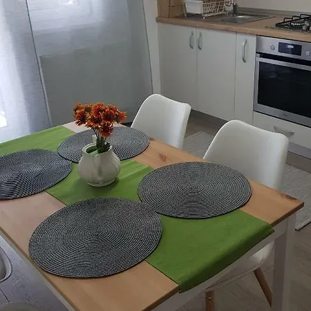 Karina Apartment Navodari