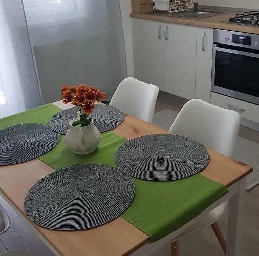 Karina 公寓 那沃达利